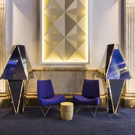 Mate Carla, Hotel 4*