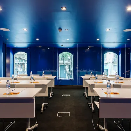 Mate Carla, 4* Barcelona