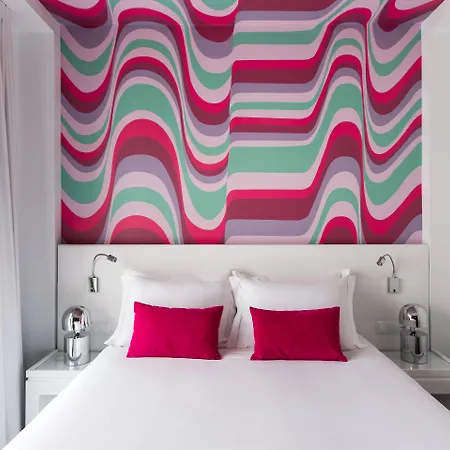 Mate Carla, Barcelona