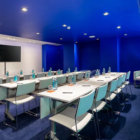 Mate Carla, Hotel Barcelona