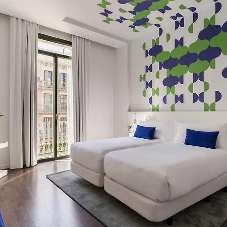 Mate Carla, 4* Barcelona